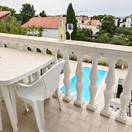 Seagull Pool Apartments & Studios Novalja Kültér fotó